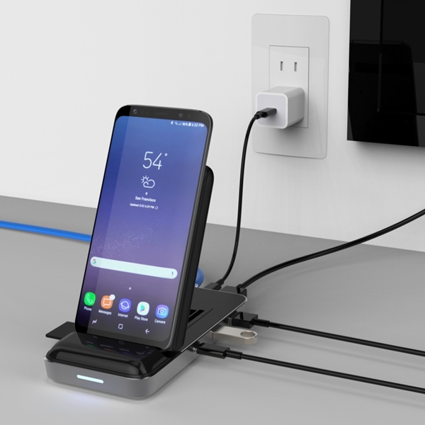 hyperdrive_7.5w_wireless_charger_usb_c_hub_258b_5