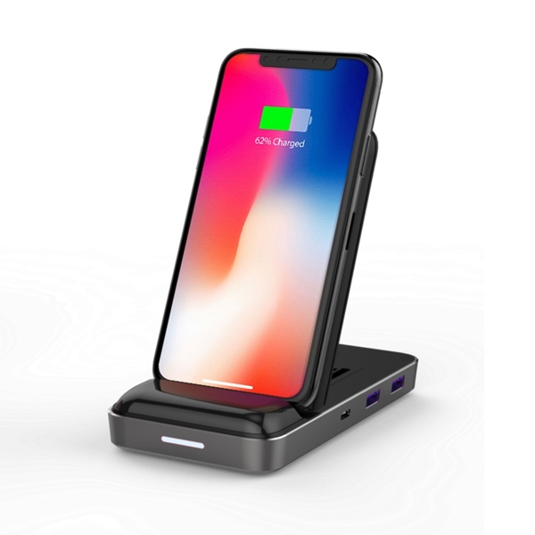 hyperdrive_7.5w_wireless_charger_usb_c_hub_258b_8