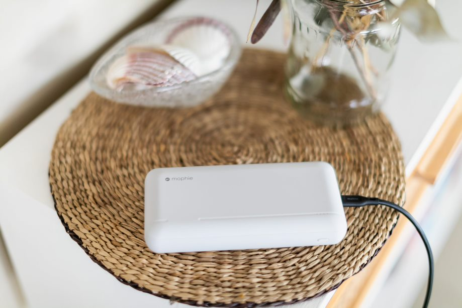 mophie_essentials_20_2