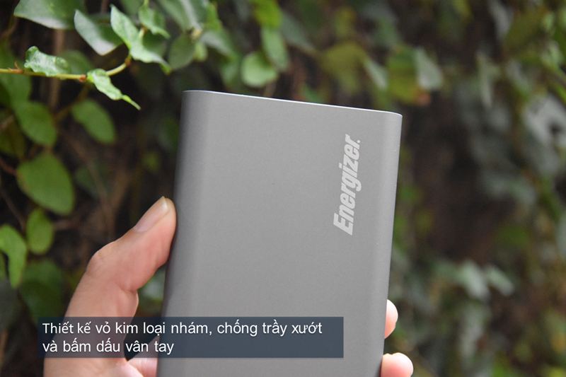 pin_sac_du_phong_energizer_ue10012_10000mah_1