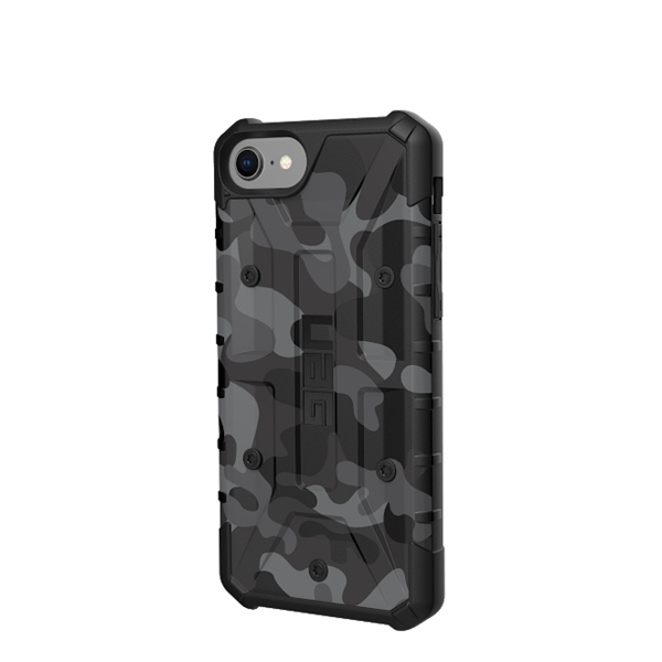 uag_camo_series_iphone_6_7_8_plus2