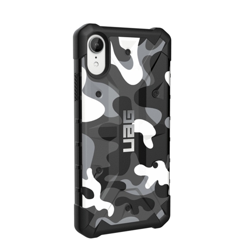 iphone_xr_uag_pathfinder_se_camo_series_2